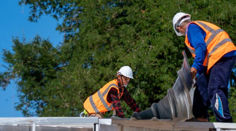 Professional metal roof installation in Plover, IA